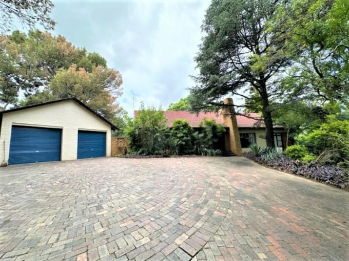 4 Bedroom House for Sale For Sale in Ferndale JHB MR5888