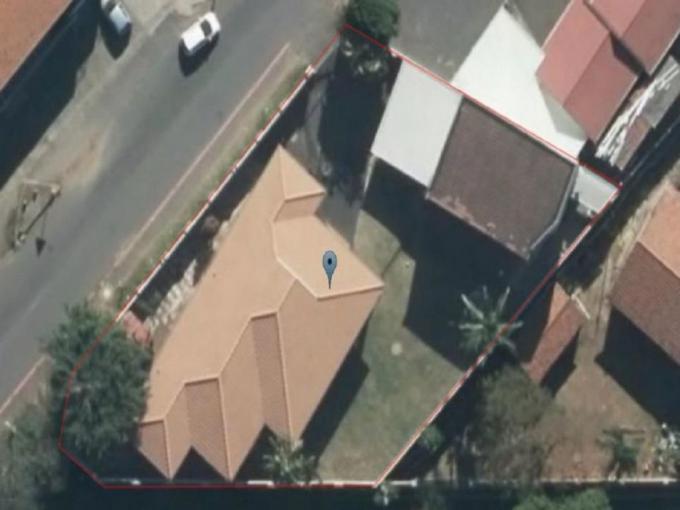 3 Bedroom House for Sale For Sale in Bluff - MR589004