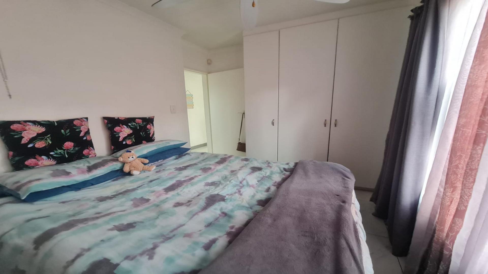 Bed Room 1 of property in Wilgeheuwel 