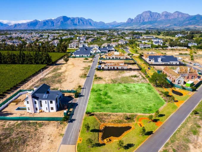 Land for Sale For Sale in Paarl - MR589077