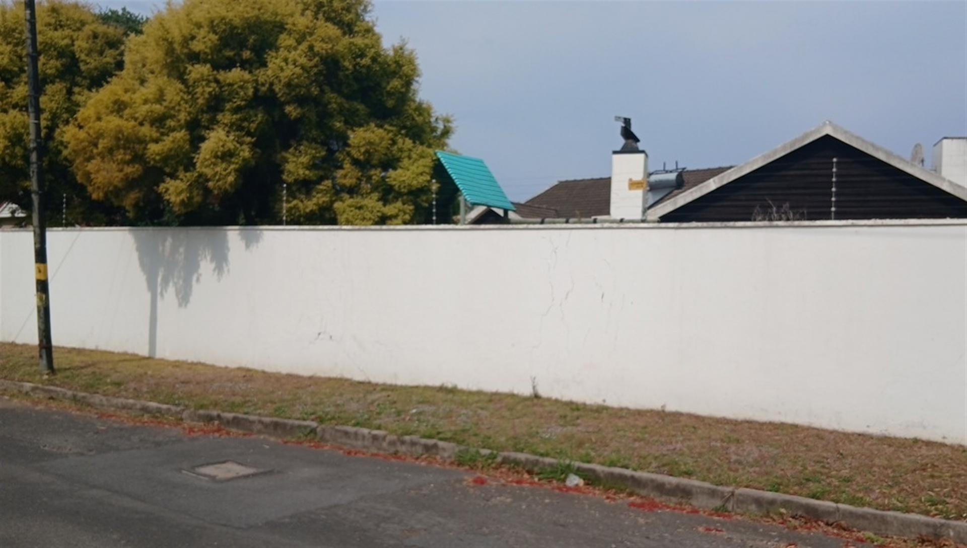 Front View of property in Vincent