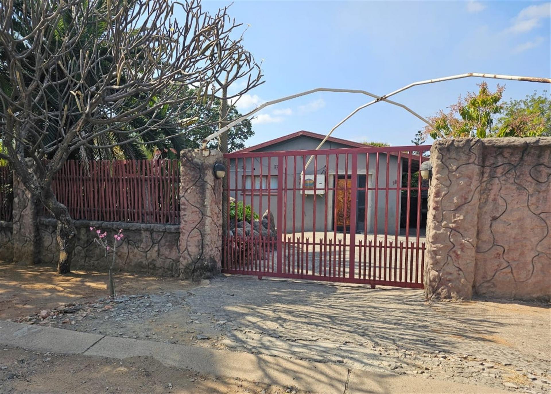 Front View of property in Phalaborwa