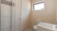 Bathroom 2 - 5 square meters of property in Blue Valley Golf Estate