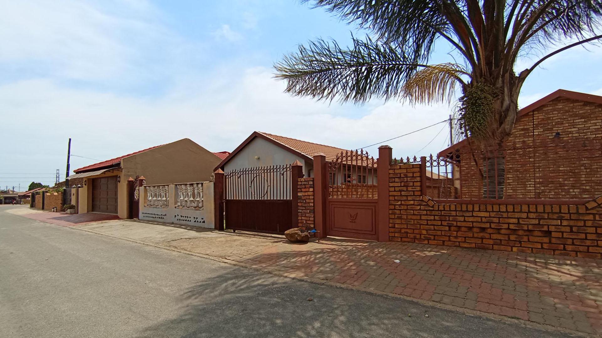 Front View of property in Mamelodi