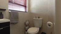 Bathroom 1 - 5 square meters of property in Greenstone Hill