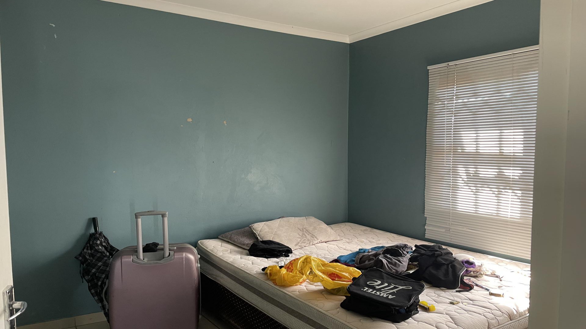 Bed Room 2 of property in Mohlakeng
