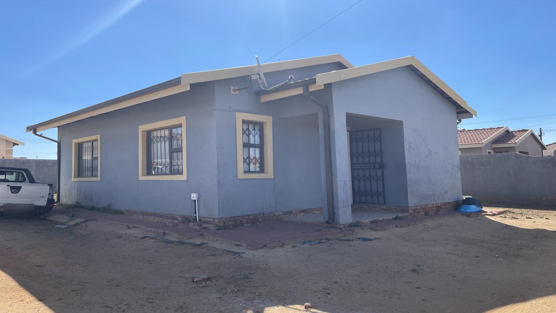 Front View of property in Mohlakeng