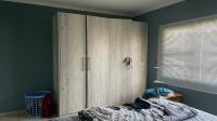 Bed Room 1 of property in Mohlakeng