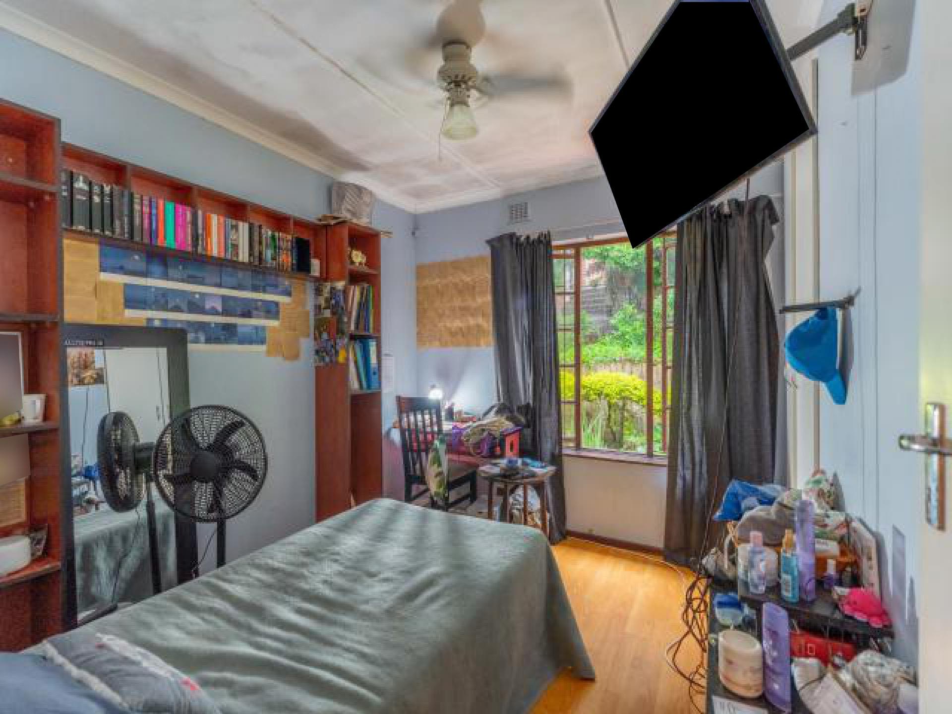 Bed Room 1 - 13 square meters of property in Everton 