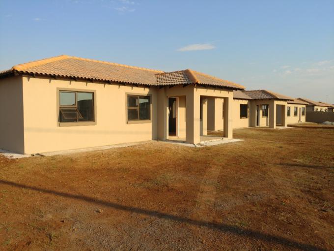 3 Bedroom House for Sale For Sale in Vosloorus - MR589328