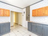 3 Bedroom 1 Bathroom Flat/Apartment for Sale for sale in Regents Park