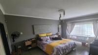 Main Bedroom of property in Die Heuwel