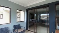 Balcony - 14 square meters of property in Kyalami Hills