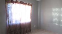 Bed Room 1 - 13 square meters of property in Fleurhof