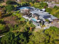  of property in Constantia CPT