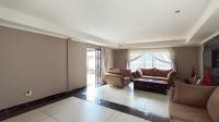 Dining Room - 16 square meters of property in The Orchards