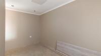 Spaces - 36 square meters of property in The Orchards