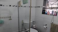 Bathroom 1 of property in Portland