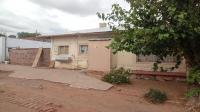 Front View of property in Colesburg (Colesberg)
