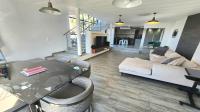 Lounges of property in Bassonia