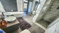 Bathroom 1 of property in Bassonia