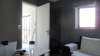 Bed Room 1 - 12 square meters of property in Bassonia
