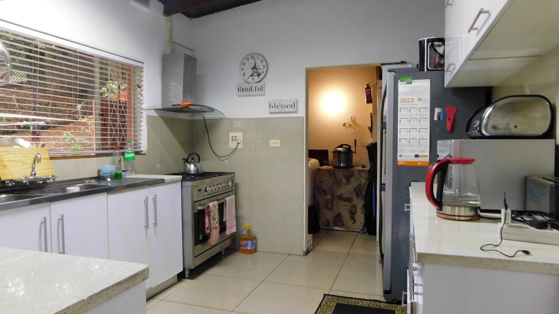 Kitchen - 55 square meters of property in Berea West 