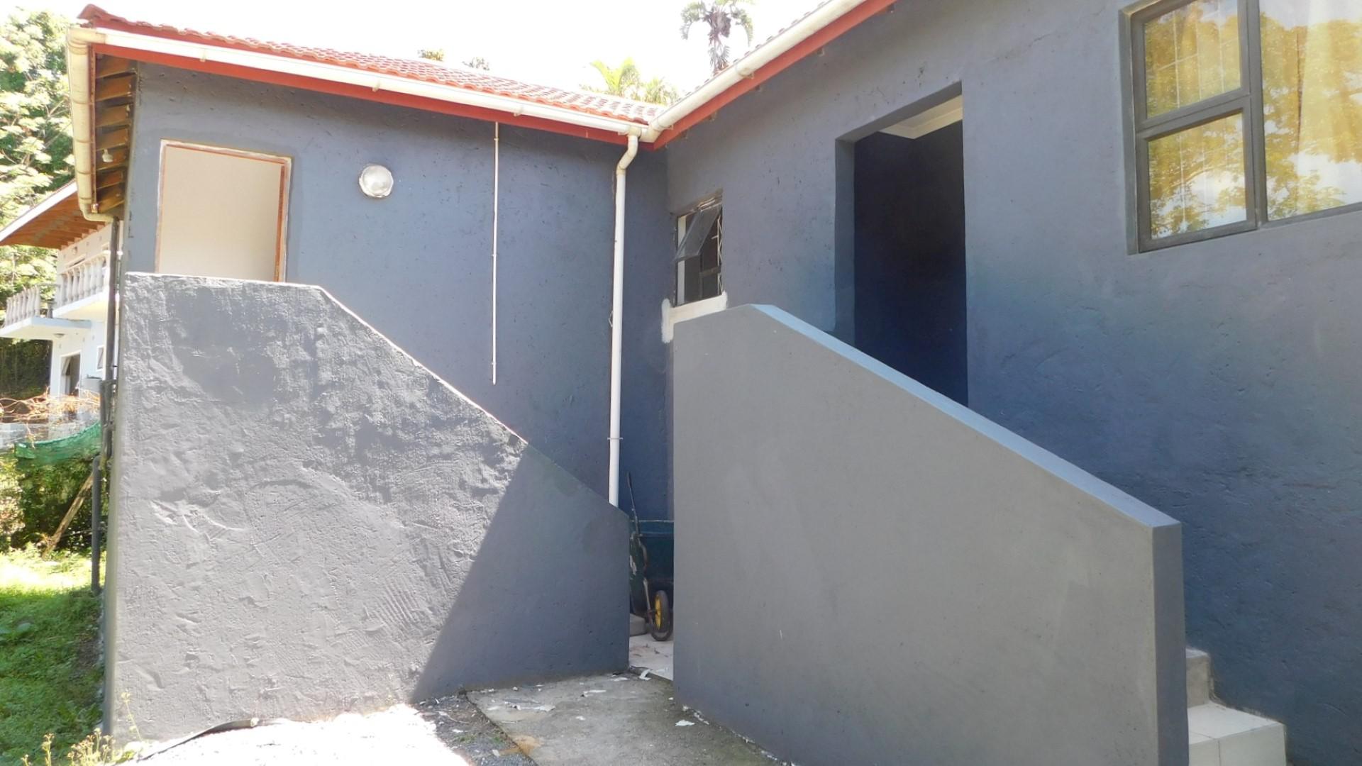 Front View of property in Berea West 