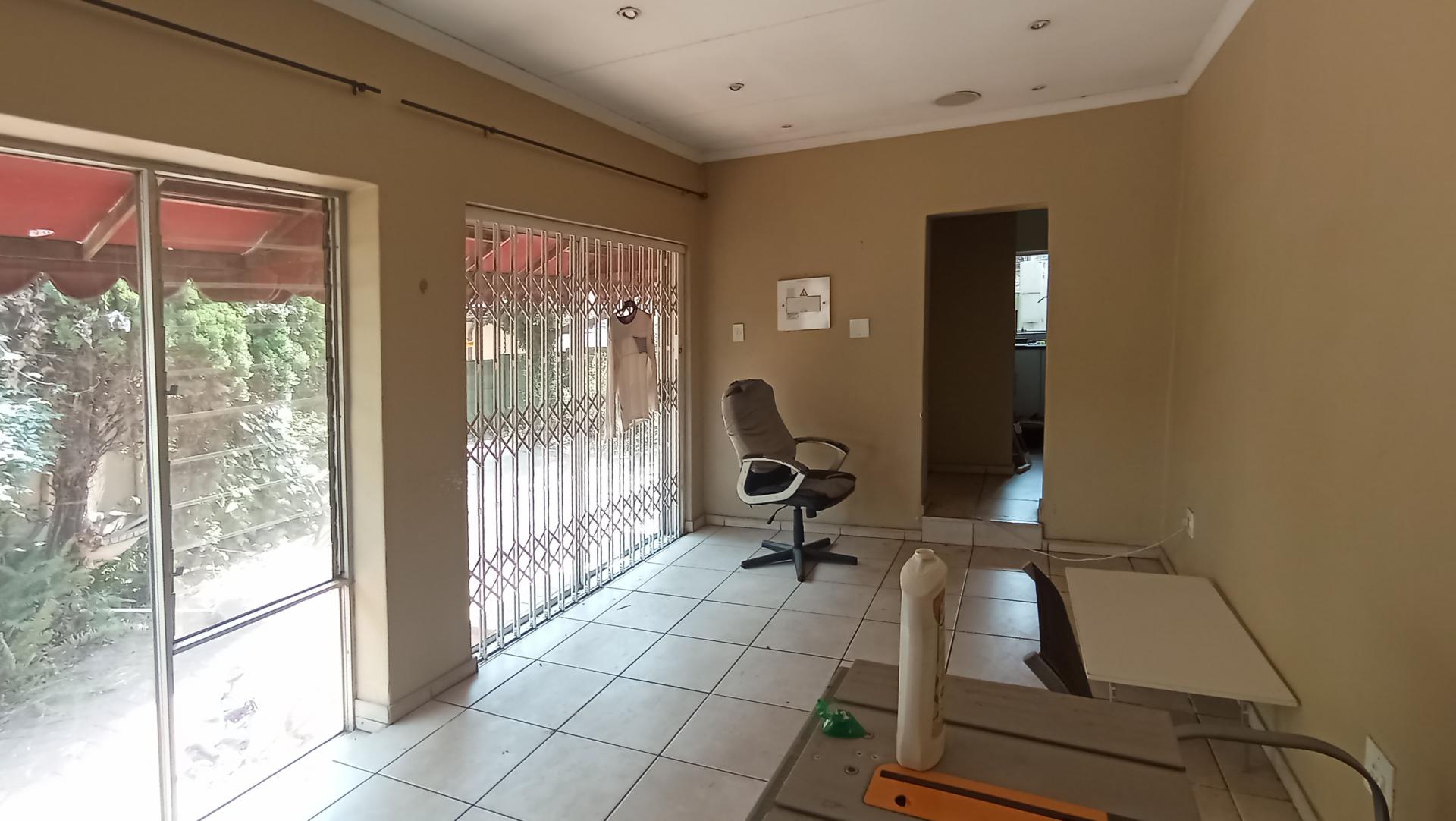 Standard Bank EasySell 3 Bedroom House for Sale in Parkmore