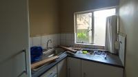 Kitchen - 18 square meters of property in Parkmore