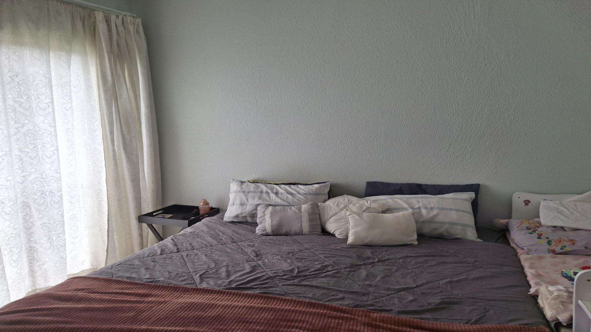 Bed Room 1 - 13 square meters of property in Edleen