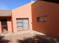 Front View of property in Blomanda