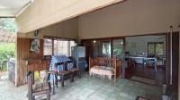 Patio - 52 square meters of property in Amanzimtoti 