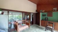 Patio - 52 square meters of property in Amanzimtoti 