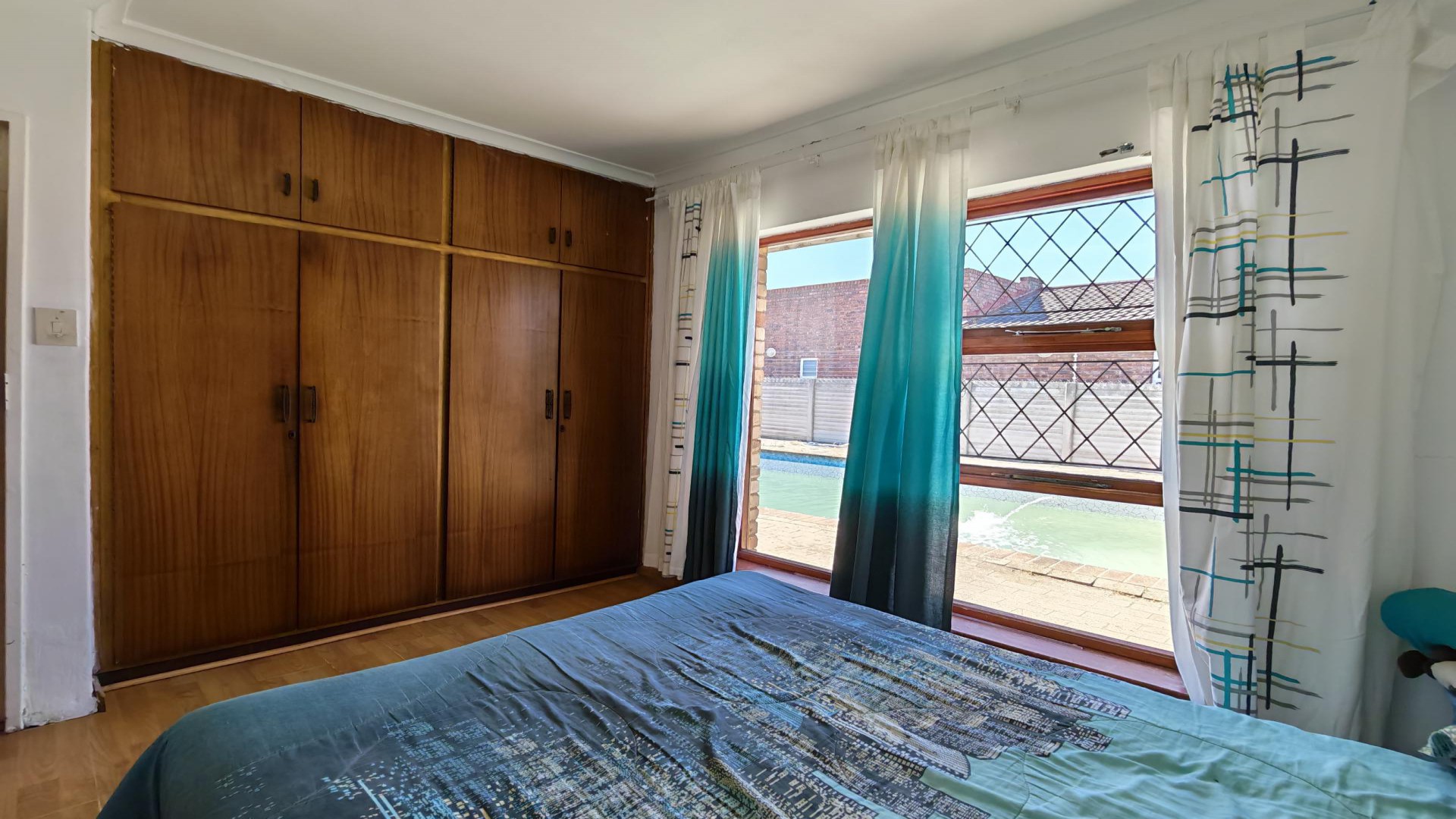 Bed Room 2 of property in Rowallan Park