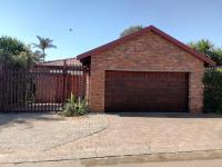  of property in Theresapark
