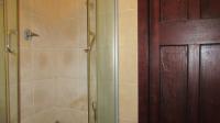 Bathroom 1 - 6 square meters of property in Glenesk