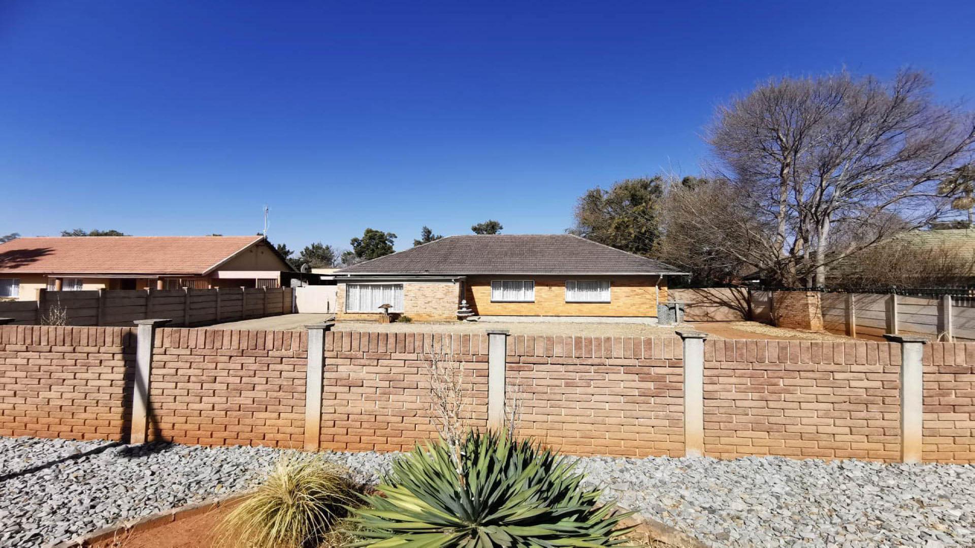 Front View of property in Stilfontein