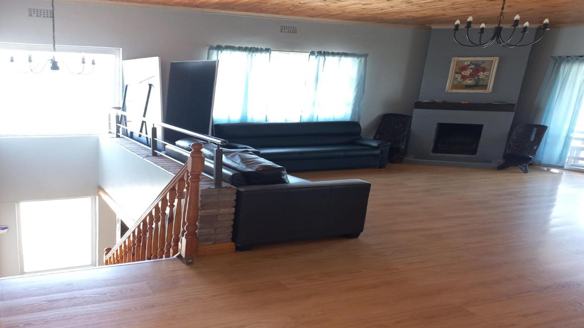 TV Room of property in Zeekoei Vlei