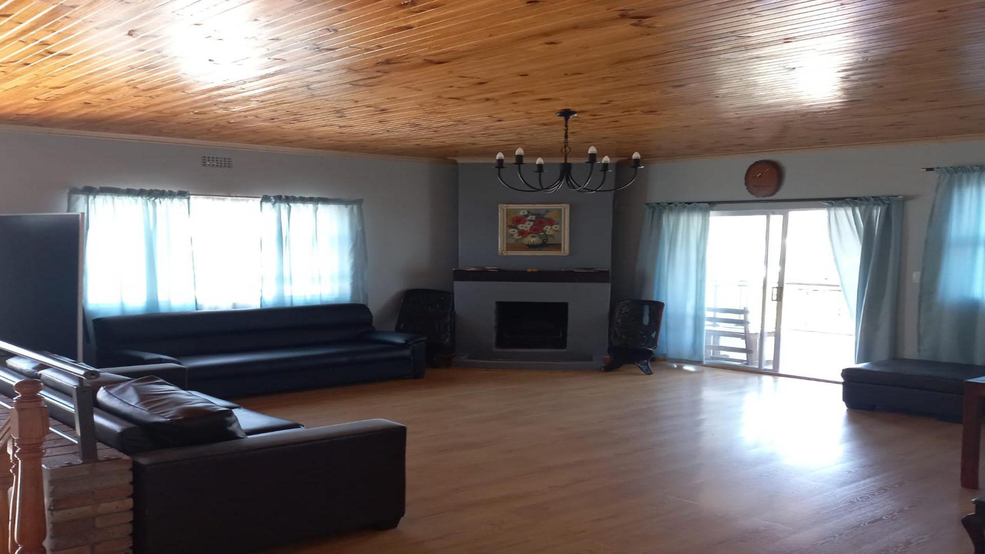 TV Room of property in Zeekoei Vlei