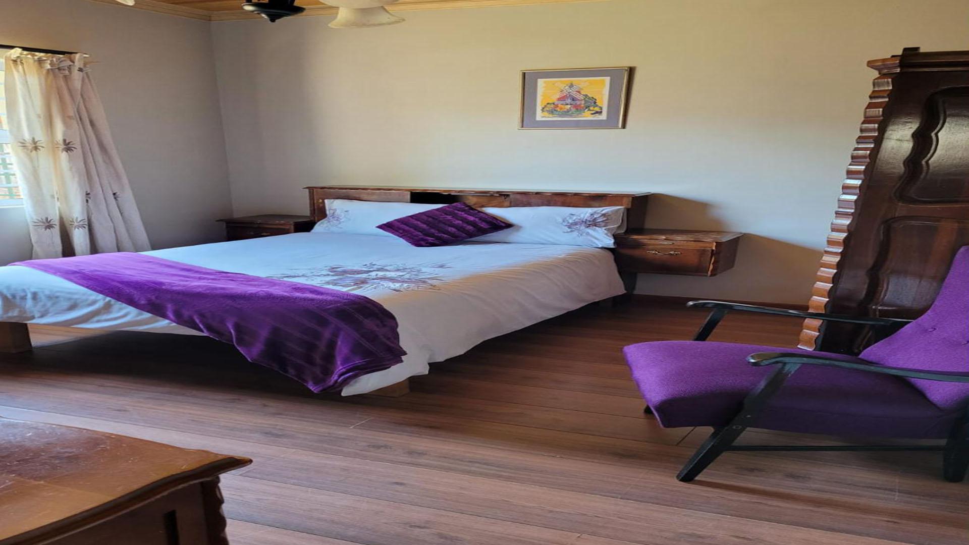 Bed Room 4 of property in Zeekoei Vlei