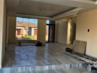  of property in Bendor