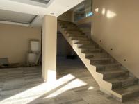  of property in Bendor