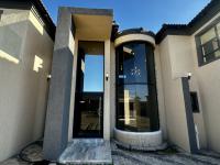  of property in Bendor