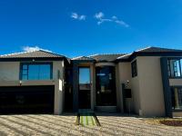 6 Bedroom 5 Bathroom House for Sale for sale in Bendor