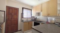 Kitchen - 11 square meters of property in Mooikloof Ridge