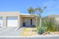3 Bedroom 1 Bathroom House for Sale for sale in Muizenberg  