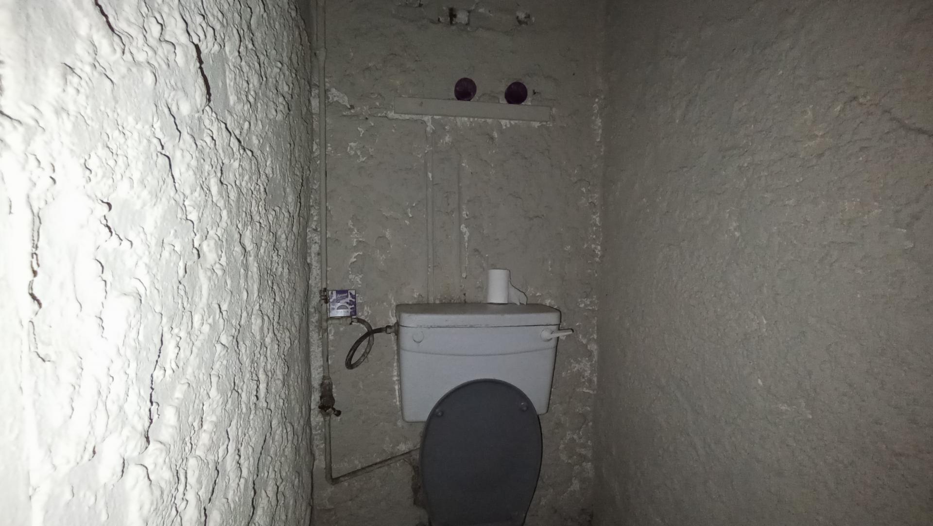 Bathroom 1 - 14 square meters of property in Orange Grove