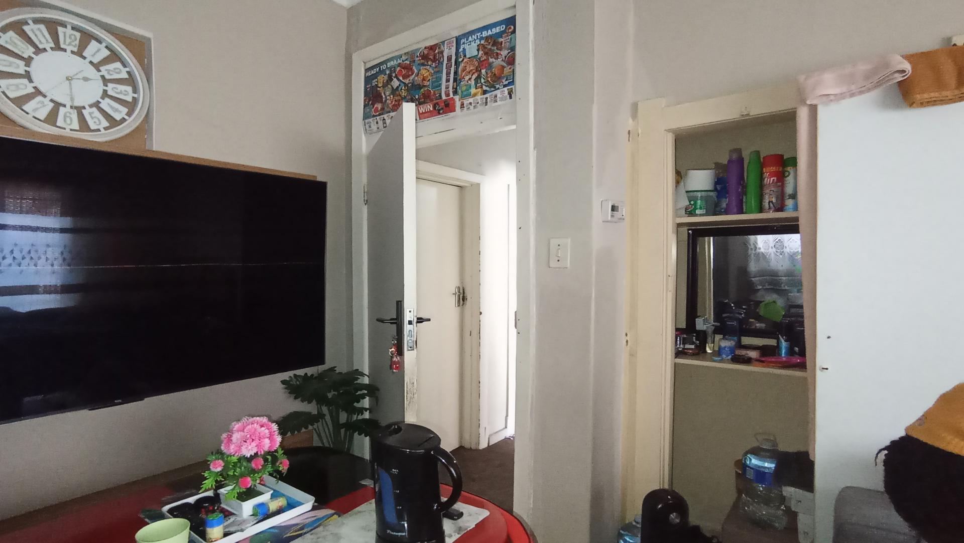 Bed Room 4 - 16 square meters of property in Orange Grove