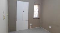 Bed Room 1 - 18 square meters of property in Sydenham  - DBN